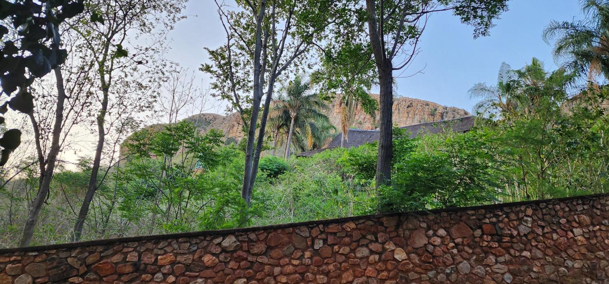 Bali At Scenic Haven Lodge In Hartbeespoort Luaran gambar