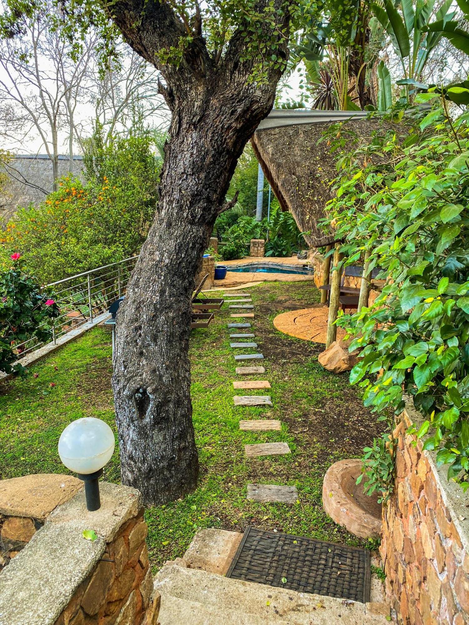 Bali At Scenic Haven Lodge In Hartbeespoort Luaran gambar