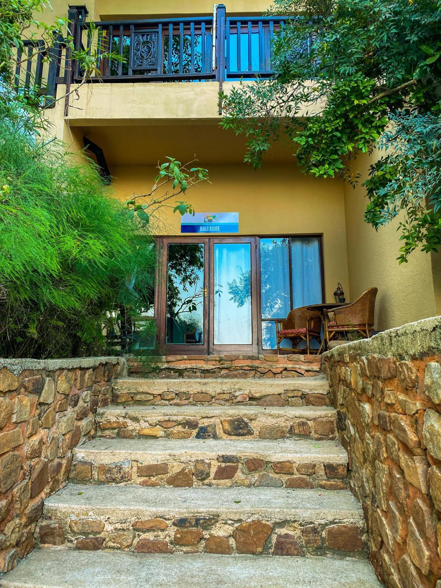 Bali At Scenic Haven Lodge In Hartbeespoort Luaran gambar